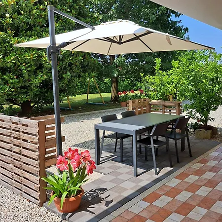 Borgo Barucchella Casa de hóspedes *