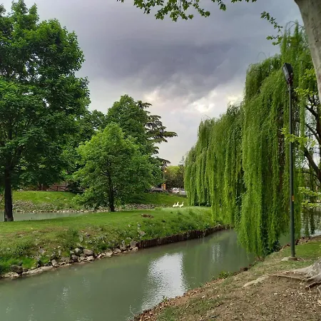 Pensjonat Borgo Baru Sant'Andra